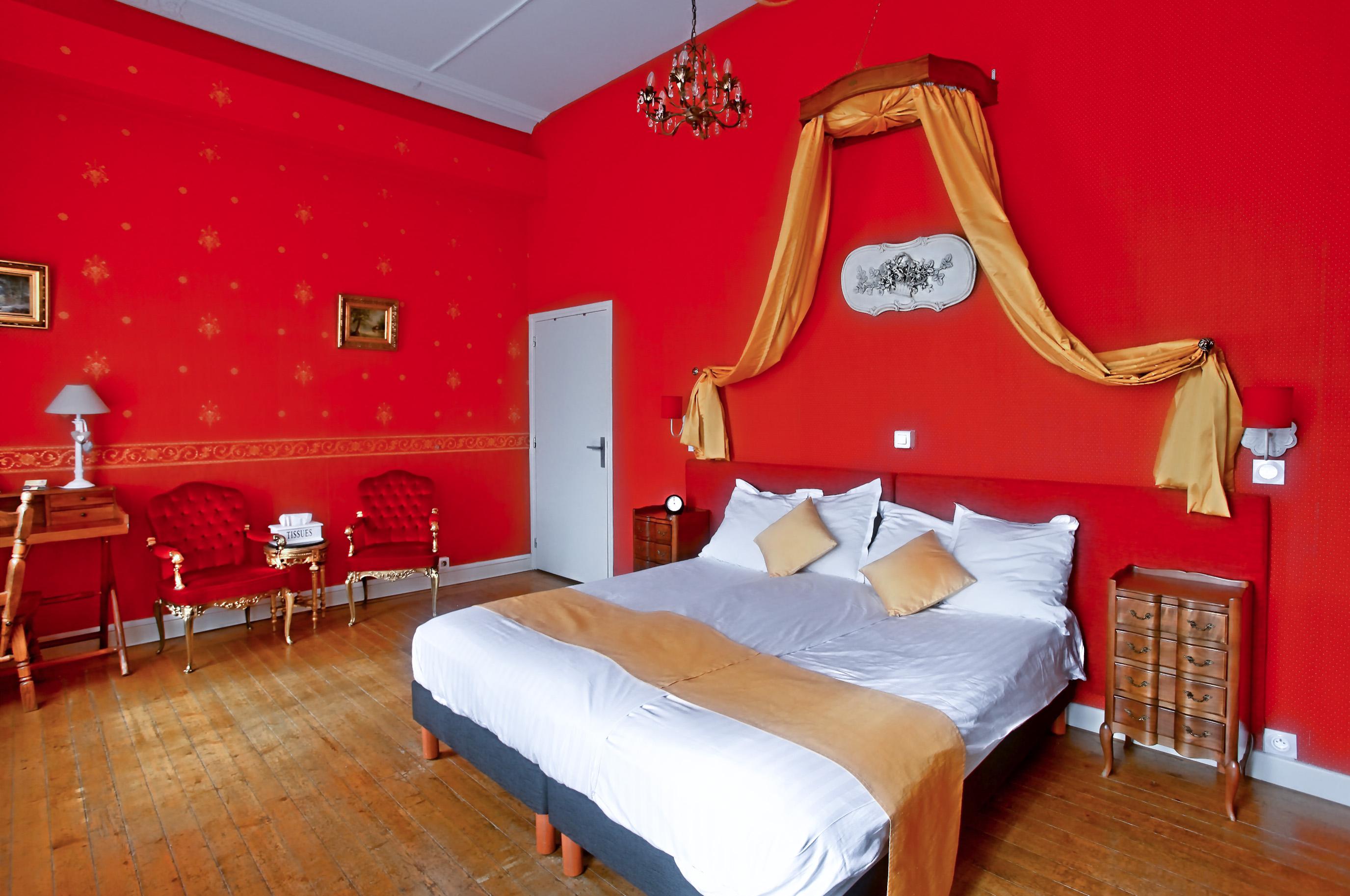 红磨坊勒孔德城堡酒店 利斯河畔的艾尔 外观 照片